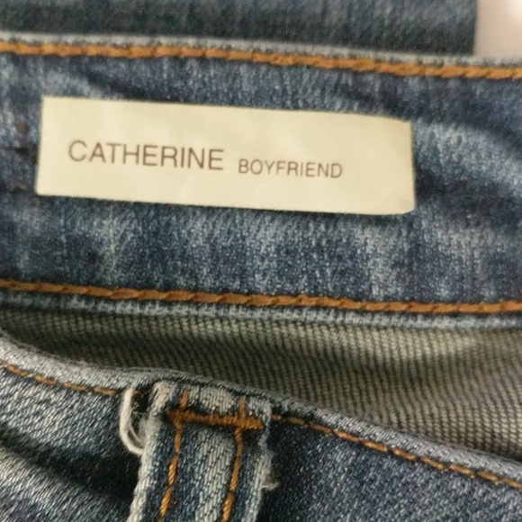 Kut From The Kloth Catherine Boyfriend Medium Wash Jeans - size 4 - Picture 2 of 6